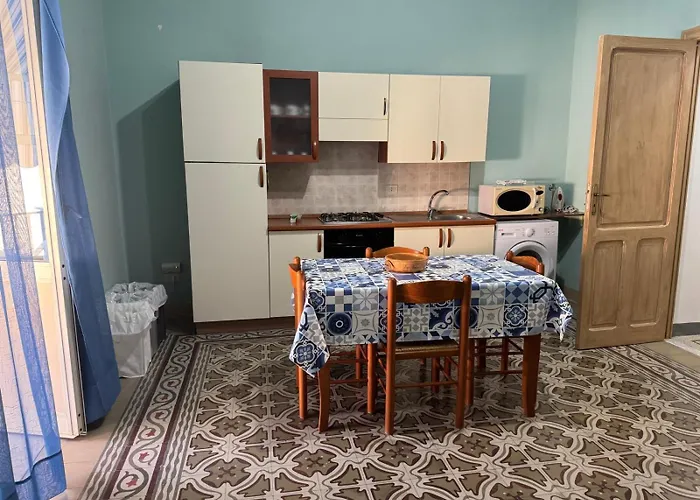 Adelfes Apartments